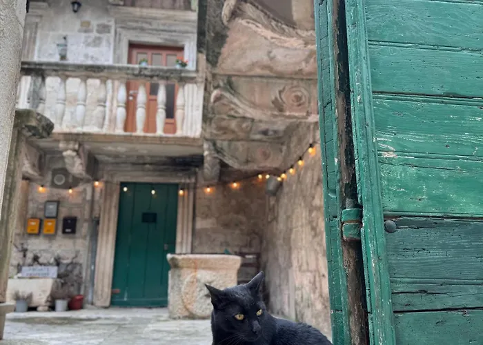 Loft In Ismaelli Palace *