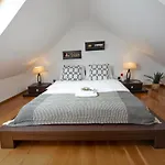 Loft In Ismaelli Palace *