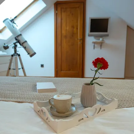 Loft In Ismaelli Palace