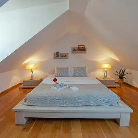 Loft In Ismaelli Palace Apartman *