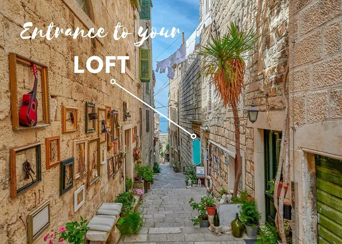 Loft In Ismaelli Palace Apartment