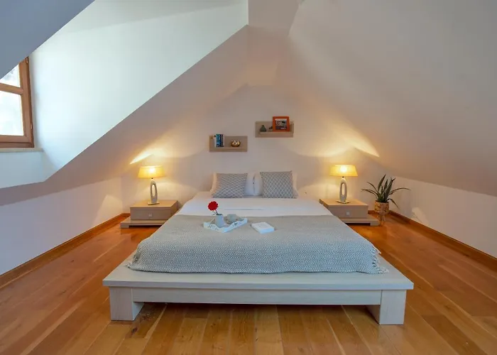 Loft In Ismaelli Palace Apartment *