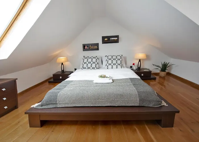 Loft In Ismaelli Palace *