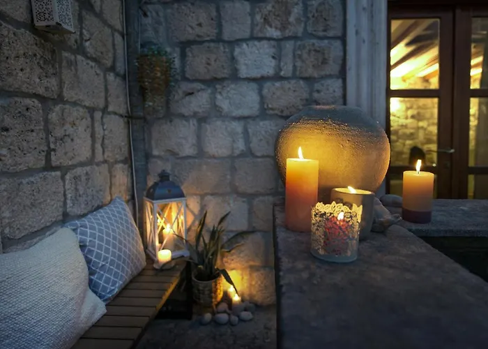 Loft In Ismaelli Palace Apartment