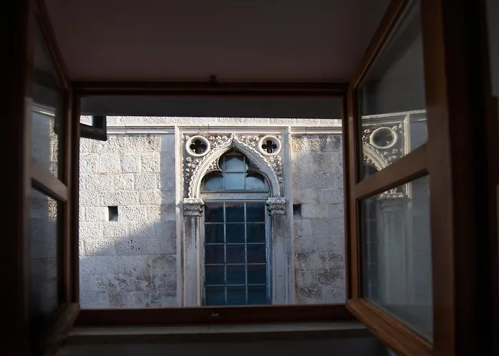 Loft In Ismaelli Palace Apartment *