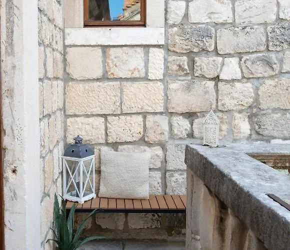 Loft In Ismaelli Palace Korcula Town